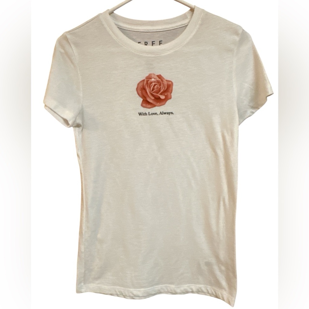 Free State White Graphic Rose With Love Always Shortsleeved Tee Crew Neck Used M